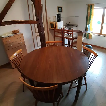 Apartment Des Templiers: Rural Retreat Near Opal Coast And Somme Bay